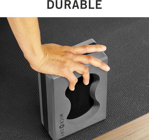مكعبات يوجا ميكرودراي شور جريب، مجموعة من قطعتين - مكعبات إسفنجية مضادة للانزلاق مع فتحة قبضة مريحة لتحقيق الثبات ودعم المعصم والمرونة والتوازن رمادي/أسود in Kuwait