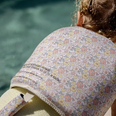 SUNNYLiFE Swim Vest, 2-3 Years, Into The Garden Ditsy Floral, EPE/Natural Rubber/Polyester, 14.57x12.8x1.97 Inches, 1.38 lbs in Saudi Arabia