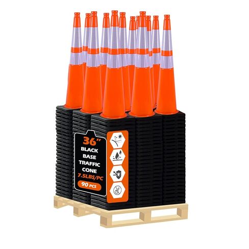 4 عبوات، مخاريط مرور PVC زرقاء مقاس 28 بوصة مع خطوط عاكسة للضوء من أجل سلامة الطرق ومواقف السيارات والبناء in Kuwait
