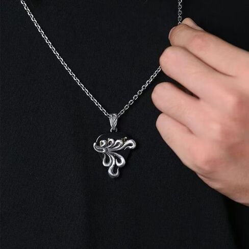 Guitar Pick Holder Necklace with 3pcs Colorful Pick for Guitar Bass Ukulele Guitarists Picks Storage Necklace in Kuwait