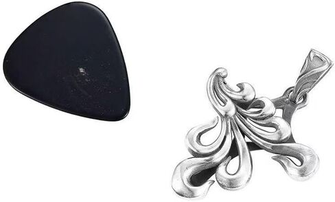 Guitar Pick Holder Necklace with 3pcs Colorful Pick for Guitar Bass Ukulele Guitarists Picks Storage Necklace in Kuwait