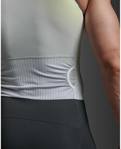 2XU Men's Light Speed React Trisuit in Saudi Arabia