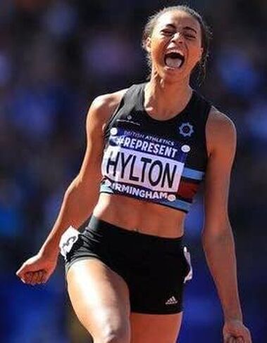 مشابك مريلة السباق - اركض وكأنك سرقت شيئًا × 4 قفل سريع لتأمين أرقام الجري وركوب الدراجات. مصنوعة من البلاستيك المعاد تدويره الأصلي والأفضل لعام 2012 in Kuwait