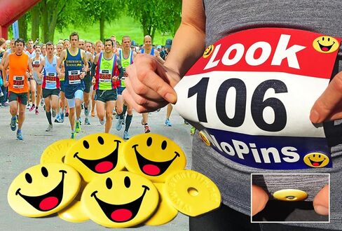 مشابك السباق Happy، Running Snap-Lock لتأمين أرقام الجري وركوب الدراجات. مصنوعة من البلاستيك المعاد تدويره الأصلي والأفضل لعام 2012. in Kuwait