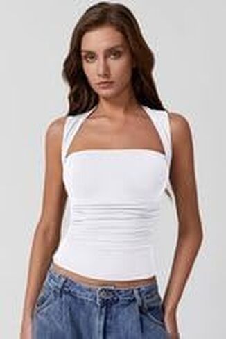 Vest, White, S in Saudi Arabia