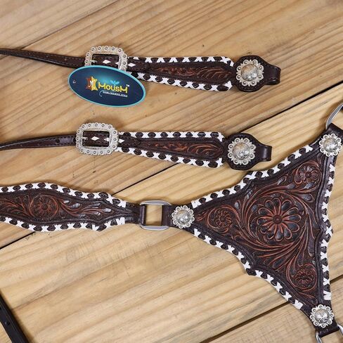 مجموعة تثبيت الرأس وياقة الصدر من الجلد الغربي، تجديل متقاطع من الجلد الخام، ونحت الزهور وأجزاء صلبة من النيكل العتيق، ومسمار حصان على طراز المصارع، جلد البقر الأرجنتيني in Kuwait