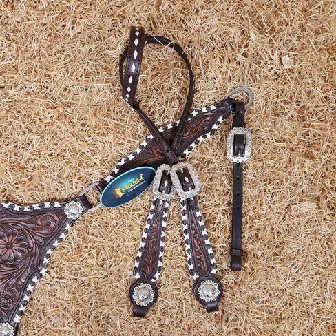 مجموعة تثبيت الرأس وياقة الصدر من الجلد الغربي، تجديل متقاطع من الجلد الخام، ونحت الزهور وأجزاء صلبة من النيكل العتيق، ومسمار حصان على طراز المصارع، جلد البقر الأرجنتيني in Kuwait