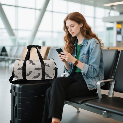 Repeating Bats Easy Clean Womens Bag Oxford Tote Bags Adjustable Shoulder Strap, Convertible Carry Backpack Vintage Duffle Bag For Soccer Hiking Gym Must Haves For Woman in Kuwait