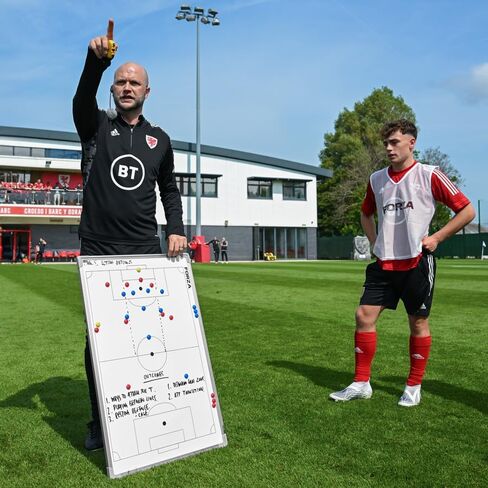 FORZA 35in x 24in Double-Sided Sports Coaching Whiteboard | 13 Sport Options - Dry Erase Board Equipped with Magnetic Markers, Pen & Eraser (Soccer, Without Carry Bag) in Saudi Arabia