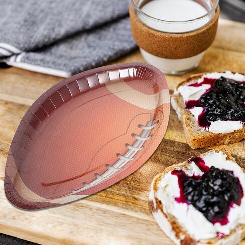 أطباق ورقية للاستعمال مرة واحدة لحفلات كرة القدم 20 قطعة من صواني التقديم البيضاوية للعبة يوم الباب الخلفي وديكورات عيد الميلاد الرياضية in Kuwait