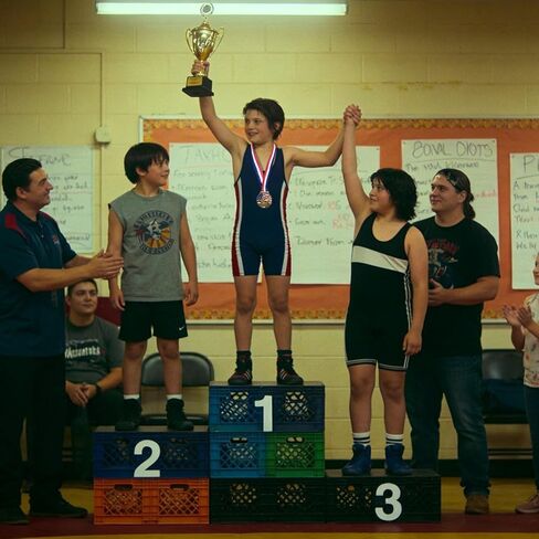 Patriotic Wrestling Medal, Gold - 1st Place - 3 Inch Zinc Alloy American Flag Wrestling Medal - Prestigious Award for Wrestling Tournaments, Competitions & Athletes in Kuwait