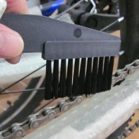 مجموعة أدوات تنظيف سلسلة الدراجات مكونة من 4 قطع، فرشاة مجموعة أدوات تنظيف سلسلة الدراجة العالمية لإزالة الأوساخ للدراجات النارية والدراجات الجبلية in Kuwait