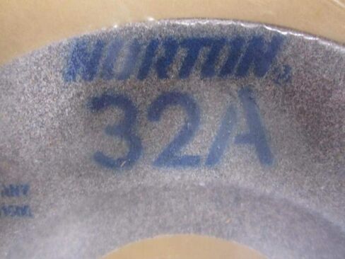 عجلة طحن نورتون 66253263483 32A46-JVBE (عبوة من قطعتين) in Kuwait