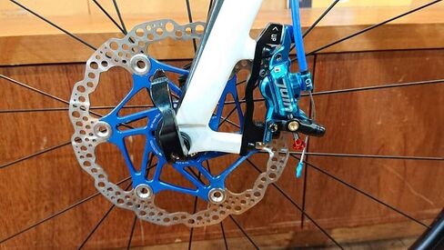 Juin Tech GT-P Hybrid Hydraulic Disc Brake Caliper Set - Post Mount - 4-Piston Power for Road, Gravel & CX in Kuwait