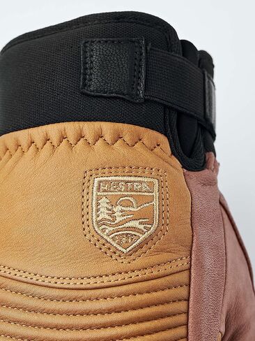 Hestra Vertical Cut CZone 3-Finger Leather Winter Glove - Windproof and Waterproof, Versatile 3-Finger Glove for Skiing, Snowboarding and Snow in Saudi Arabia
