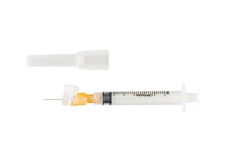 Cardinal Health™ Monoject™ Magellan™ Hypodermic Safety Needle and Syringe Combination, Orange, 3ML, 25GA x 0.625IN, Case of 400 in Saudi Arabia