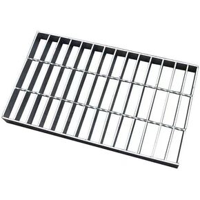 قطعة واحدة من شبكة الصرف المجلفنة - غطاء مجاري خارجي مستطيل لتصريف المياه بكفاءة في الممرات والمناطق التجارية (50 × 20 × 2 سم) in Kuwait