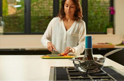 Uutensil Stirr Plus - محرك أوتوماتيكي مع مؤقت - يتضمن حامل شحن USB - أزرق مخضر × رمادي in Kuwait