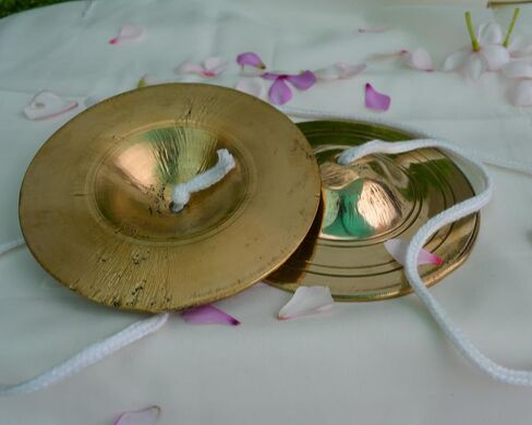 Brass Manjira Cymbals with Rope | Traditional Indian Hand Percussion Instrument for Puja, Bhajan, Aarti & Kirtan | Kartal Jodi for Temple Worship, Meditation, Yoga & Spiritual Music 4.25"inch in Saudi Arabia