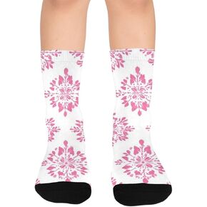 Charming Pink Snowflake Art Hiking Socks - Toddler Boys & Girls Warm Thick Thermal Winter Crew Socks for School, Daily Wear & Outdoor Activities in Kuwait