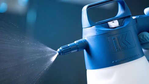 IK ALK Pro 2 - بخاخ احترافي للقلويات والكحوليات والكيتونات - بخاخ مضخة 50 أونصة - فوهة قابلة للتعديل، قفل أمان، خزان شفاف - مثالي للتنظيف والتطهير in Kuwait