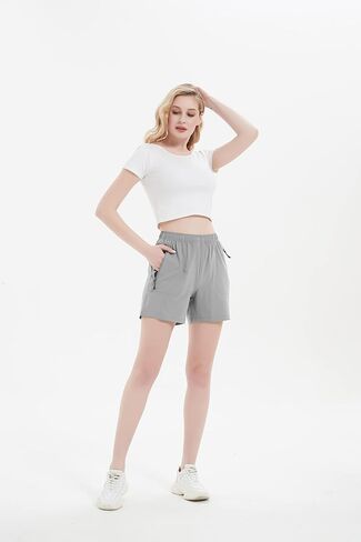 شورت نسائي لرياضة المشي لمسافات طويلة 5 بوصات سريع الجفاف رياضي خفيف الوزن في الهواء الطلق للتمرين مع جيوب بسحاب رمادي فاتح S in Kuwait