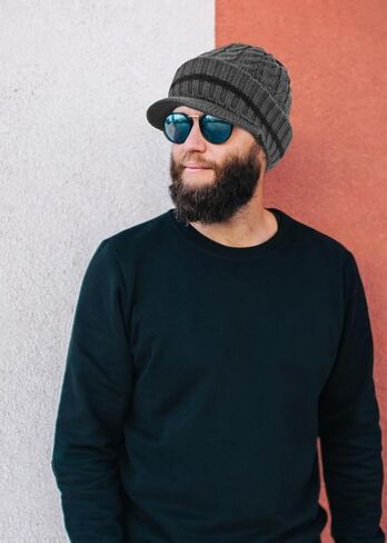 Stylish Beanie with Visor - Knit Hat with Brim for Men and Women - Radar Cap in Saudi Arabia