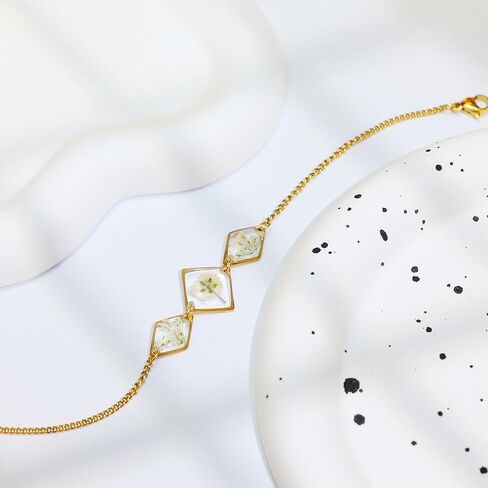 سوار زهرة مضغوطة على شكل زهرة أنفاس الطفل وسوار الملكة آن من الدانتيل المضغوط على شكل زهرة برية سوار مصنوع يدويًا سوار من الراتنج على شكل زهرة برية مضغوطة ذهبي سوار زهرة قابل للتعديل in Kuwait