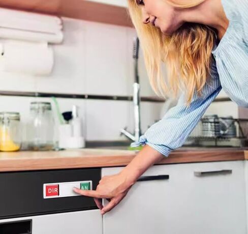 Premium Clean Dirty Dishwasher Magnet, Dirty Clean Sign for Dishwasher Stickers Easy to Read and Strong Slide for Changing Signs in Saudi Arabia