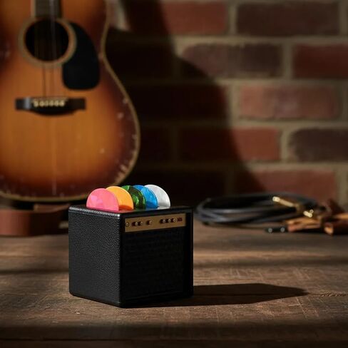 حقيبة اختيار الجيتار، حقيبة عرض اختيار الجيتار، تصميم مضخم الجيتار من الجلد الصناعي مع مجموعة 5 × 0.028 بوصة (ألوان عشوائية). مختارات منظم الأدراج. هدية عيد الميلاد لعشاق الجيتار. in Kuwait