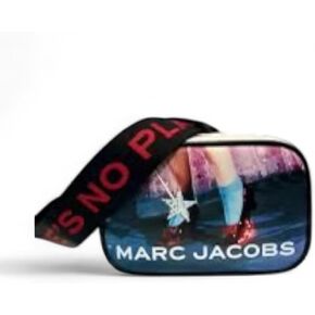 Marc Jacobs Flash Leather Crossbody Bag in Kuwait