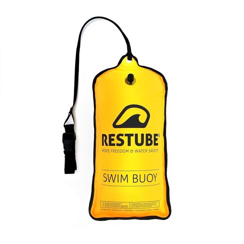 RESTUBE عوامة السباحة الكلاسيكية | عوامة أمان خفيفة الوزن للمياه المفتوحة للسباحين والرياضيين الثلاثيين | عوامة عالية الوضوح مع تخزين جاف | التدريب على السباحة ومساعدات السباحة في المياه المفتوحة in Kuwait