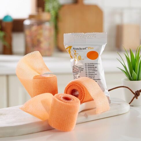 شريط لاصق سكوتش كاست بلس من 3 ام، 2 بوصة × 12 قدم، برتقالي 82002 وات، 1 قيراط in Kuwait