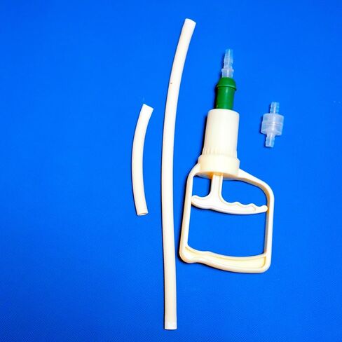 Manual vacuum pump hand, used to extract air from lab glass flask or glass bottle to creact vacuum environment in Kuwait