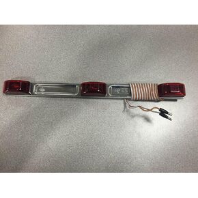 شريط إضاءة تعريف غاطس أحمر 5110575 من Shorelander لمقطورات القوارب in Kuwait