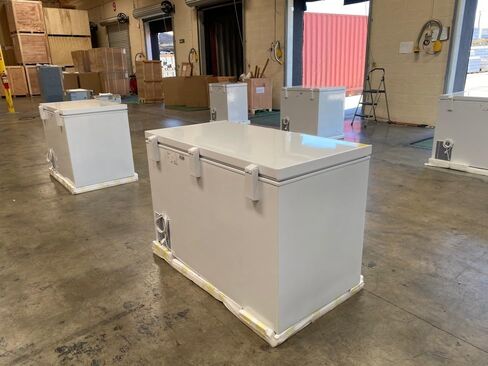 Commercial Vaccine medicine Lab Freezer, 8.1 cu. ft.-86°C 86w260 ETL in Kuwait