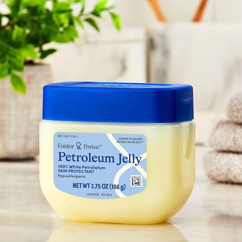 فوستر آند ثرايف بتروليوم جيلي لحماية البشرة، حجم سفر 3.75 أونصة، تخفيف جفاف الجلد، يحمي الجروح الطفيفة، يوصى به أطباء الجلدية، خالي من العطور، يحبس الرطوبة، 3 عبوات in Kuwait