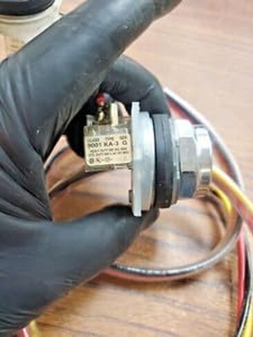 #US JENANI & Black Buttons 9001 KA-2 & 9001 KA-3 (TA7MS) in Saudi Arabia