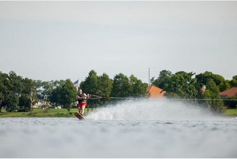 Connelly Big Easy 67 Slamom Ski مع ظل وربط RTP L/XL in Saudi Arabia