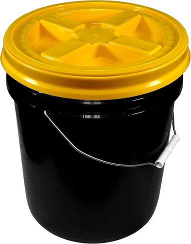 Black 5 Gallon 90 mil Bucket with Gamma Seal Lid (Black) in Saudi Arabia
