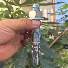 SANTIE 1/2" x 5-1/2" Galvanized Hex Head Concrete Wedge Anchors - 25-Pack in Kuwait