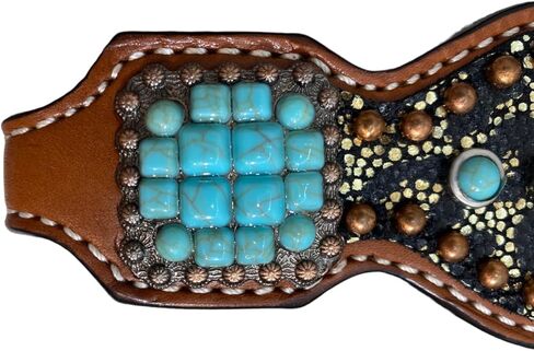 طقم تثبيت الرأس على الأذن الغربية وياقة الصدر مع طباعة الفهد وطبقة من الحجر الفيروزي - جلد البقر الأرجنتيني الفاخر لمحبي الخيول in Kuwait