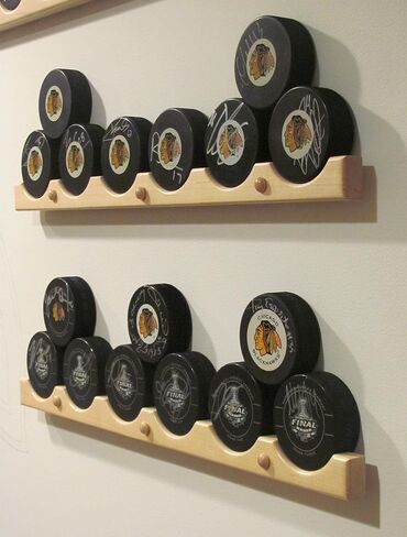 Hockey Puck Display CASE Holder/Rack (6) in Saudi Arabia