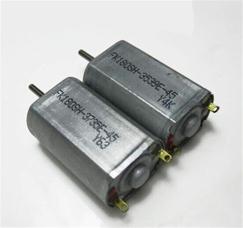 1 قطعة 180 مشغل إلكتروني صغير بتيار مستمر عالي السرعة ، 3.7 فولت طائرة نموذجية ذاتية الصنع ، فرشاة كربون معدنية مشغل إلكتروني ، ملحقات in Kuwait