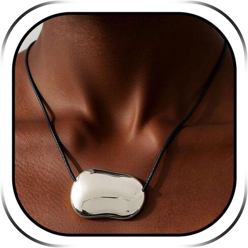 Chunky Gold Necklace Boho Pendant Necklace for Women Big Circle Statement Gold Charm Leather Western Necklacess for Women Jewelry Gift in Kuwait