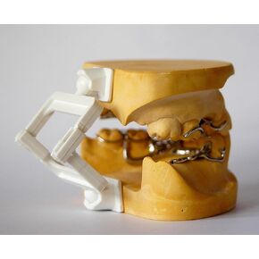 Dental Lab Mini Plastic Disposable Crown & Bridge Articulators (100 Pack) in Kuwait