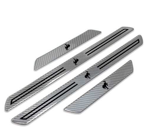 بالنسبة إلى Ford New Bronco Logo Real Carbon Carbon 4 PCS Universal Door STEP STEP PROTERTOR PROTERS in Kuwait