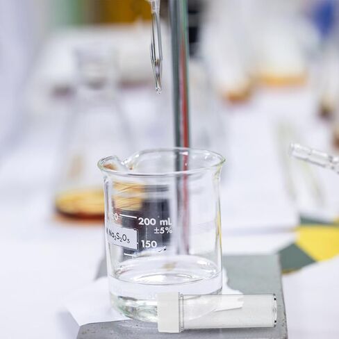 Mikinona 50pcs Ps Plastic Test Tubes with Leak-Proof Pe Caps for Sample Storage and Plant Propagation, Scientific Testing and Medical Diagnostics Tubes in Saudi Arabia