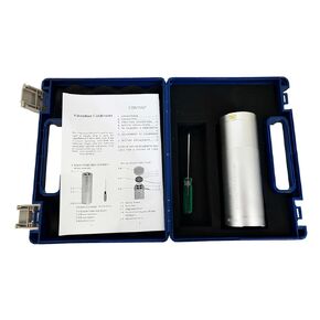 مقياس الاهتزاز معاير مقياس الاهتزاز شاكر محمول بذاته مصمم بتردد التشغيل 159.2 هرتز ± 0.5٪ مخرج التسارع 14.14 م / ثانية² (الذروة) ± 3٪ سرعة الخارج 10 مم / ثانية (RMS) ± 3٪ in Kuwait