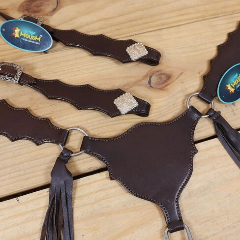 مجموعة تثبيت الرأس وياقة الصدر من الجلد الغربي، جلد بني ناعم مع طوق صدر بنمط المصارع، تصميم قابل للتخصيص، مصنوع يدويًا بحجم حصان كامل in Kuwait